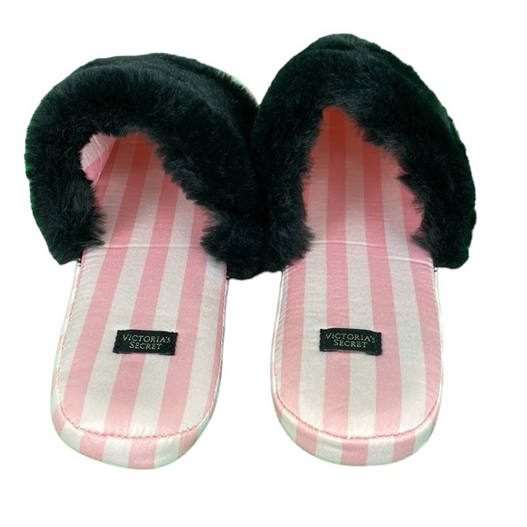 Victoria’s Secret Classic Pink and Black Faux Fur Close Toed Slippers - Picture 5 of 12
